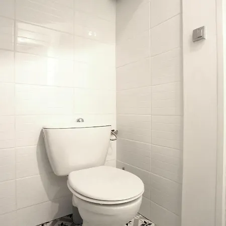 Apartment Gregbnb - T2 Ancien Et Moderne - Parking Inclus - 15min Gare *
